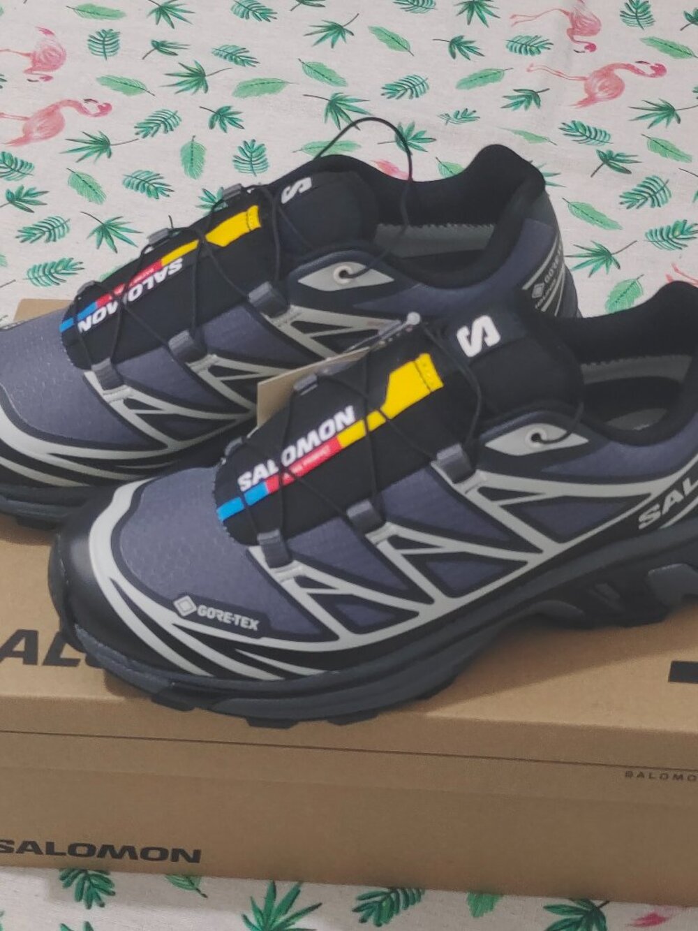 Salomon XT-6 GTX Black & Grey Trail Running Sneakers